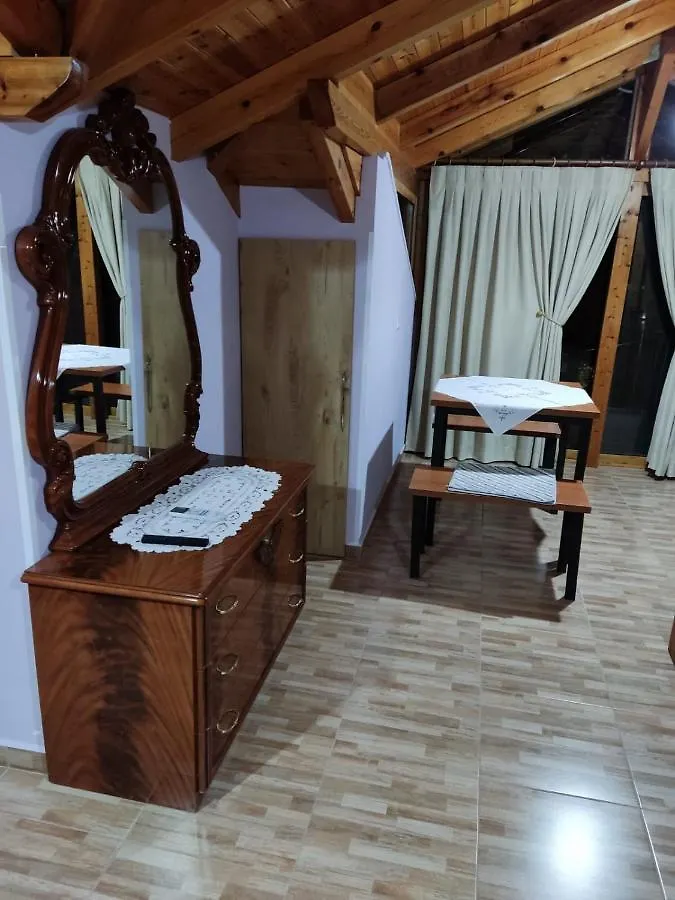 Lovely 1 - Bedroom Loft With Free Parking Gjirokastër 0*,